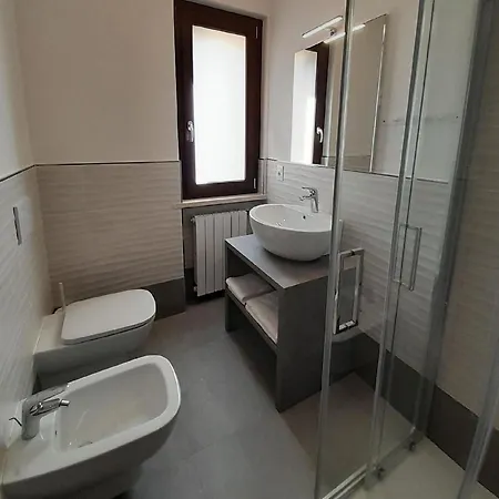アパート Studio Fur 2 Personen Ca 28 M In Malcesine, Gardasee Ostufer Gardasee *